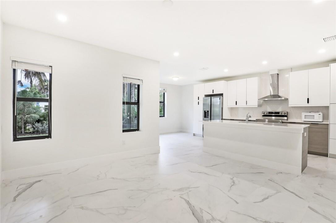 376 Bella Sol Way West Palm Beach, FL 33406 - Photo 21 of 38 Photo 21