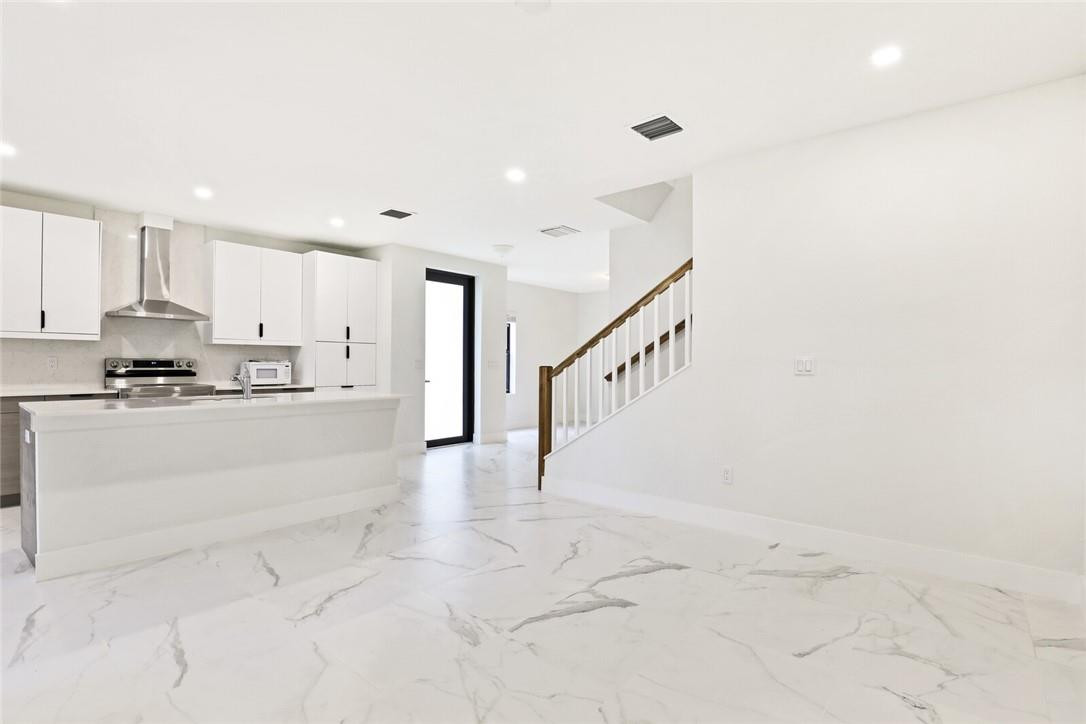 376 Bella Sol Way West Palm Beach, FL 33406 - Photo 22 of 38 Photo 22