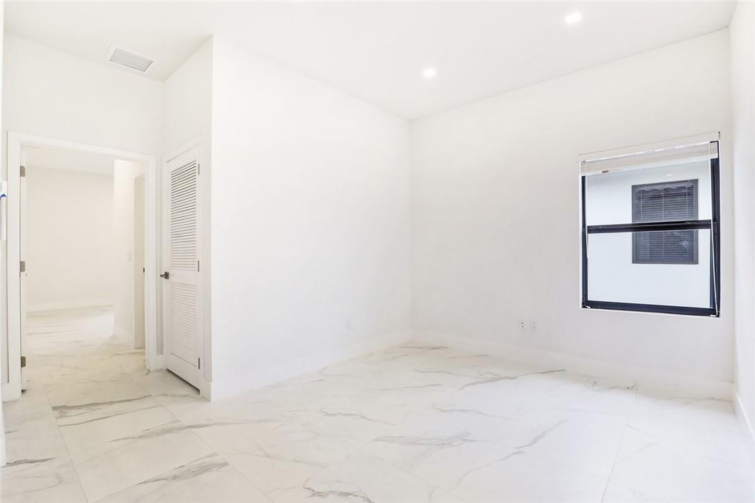 376 Bella Sol Way West Palm Beach, FL 33406 - Photo 24 of 38 Photo 24