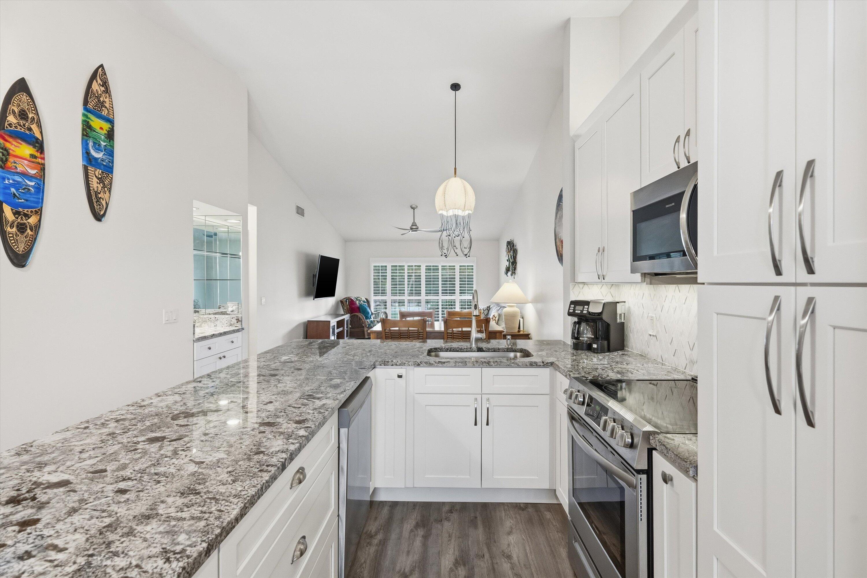 1102 Keystone Drive, Unit C Jupiter, FL 33458 - Photo 8 of 35 11-DSC_3229 copy