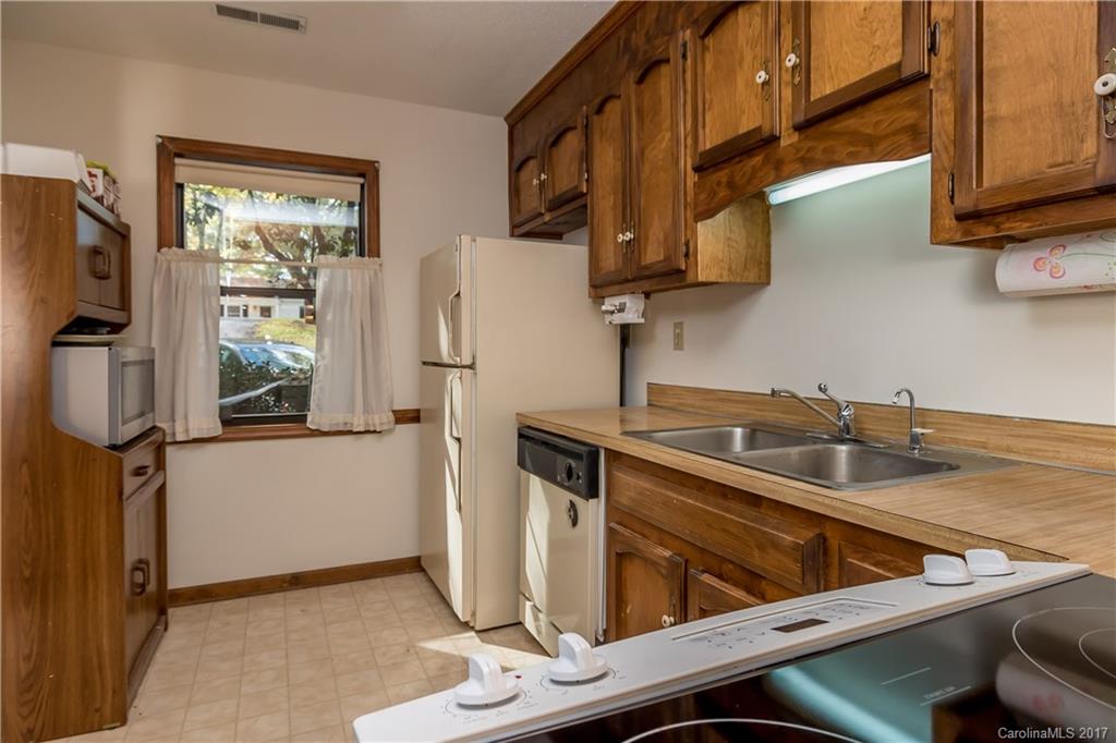 1553 South Point Road Belmont, NC 28012 - Photo 6 of 22 Gallery Image 6