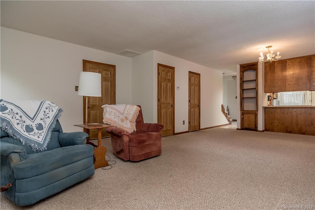 1553 South Point Road Belmont, NC 28012 - Photo 8 of 22 Gallery Image 8