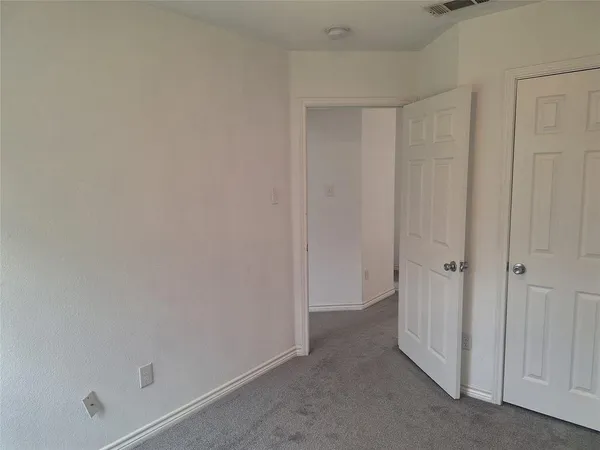 $1,595 | 2621 Lee Avenue, Unit B, Fort Worth, TX 76164