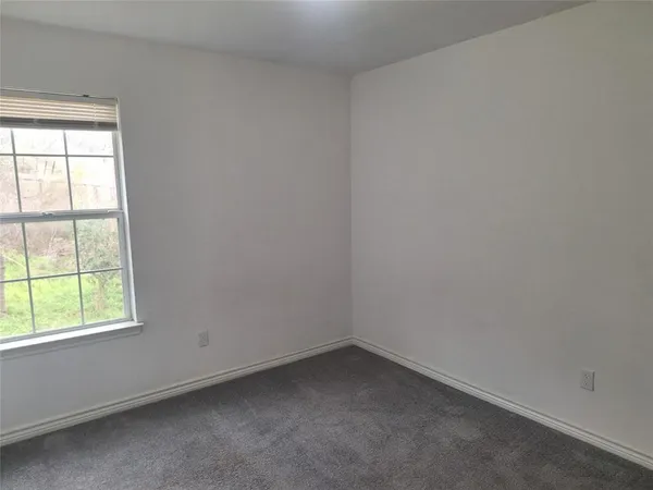 $1,595 | 2621 Lee Avenue, Unit B, Fort Worth, TX 76164