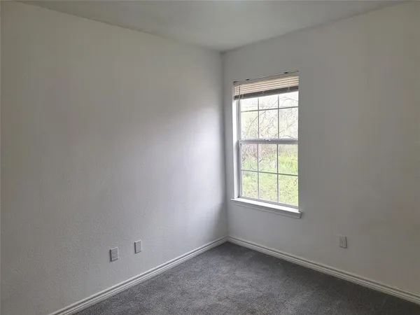 $1,595 | 2621 Lee Avenue, Unit B, Fort Worth, TX 76164