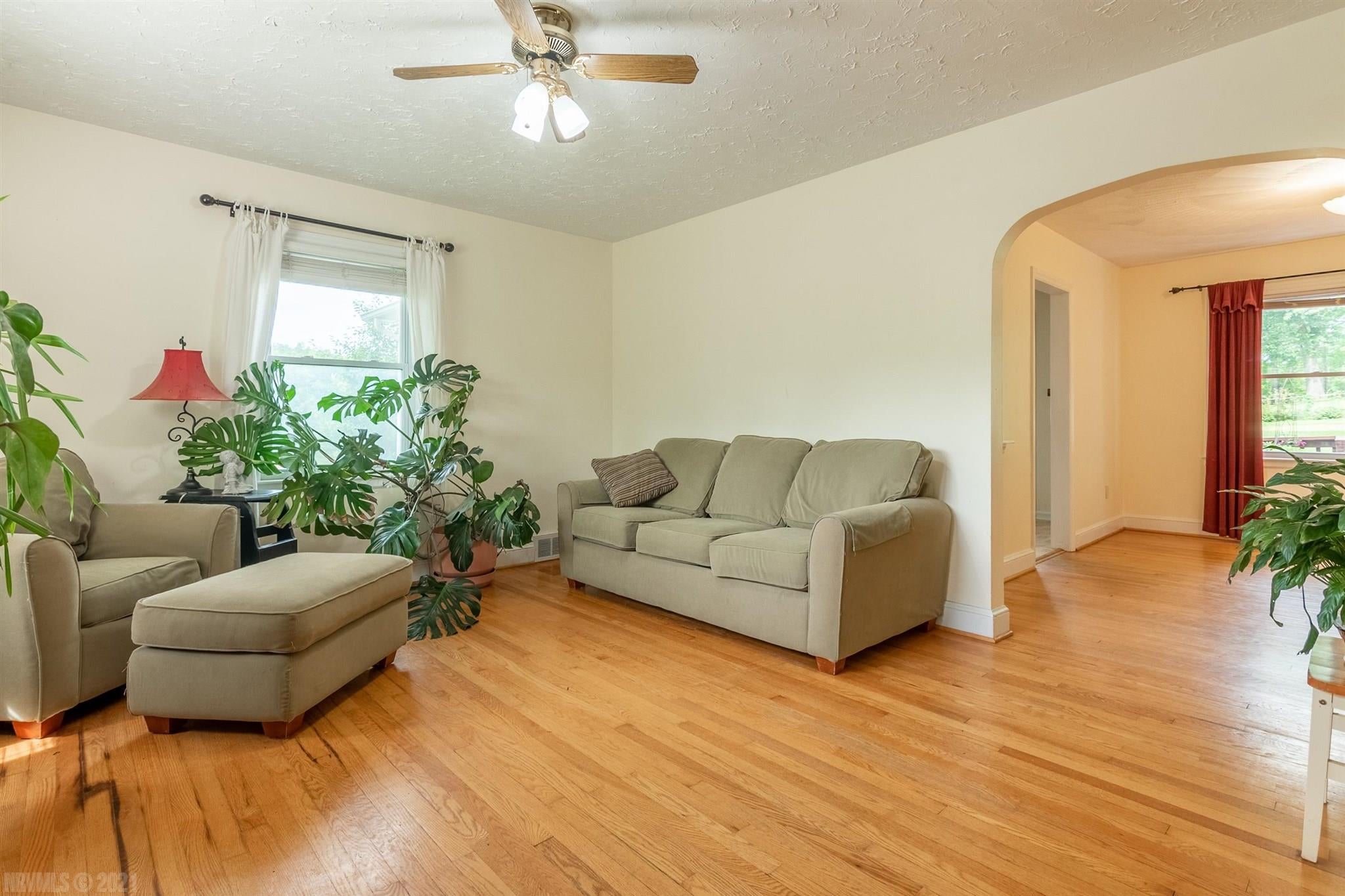 319 Merrimac Road Blacksburg, VA 24060 - Photo 4 of 47 Gallery Image 4