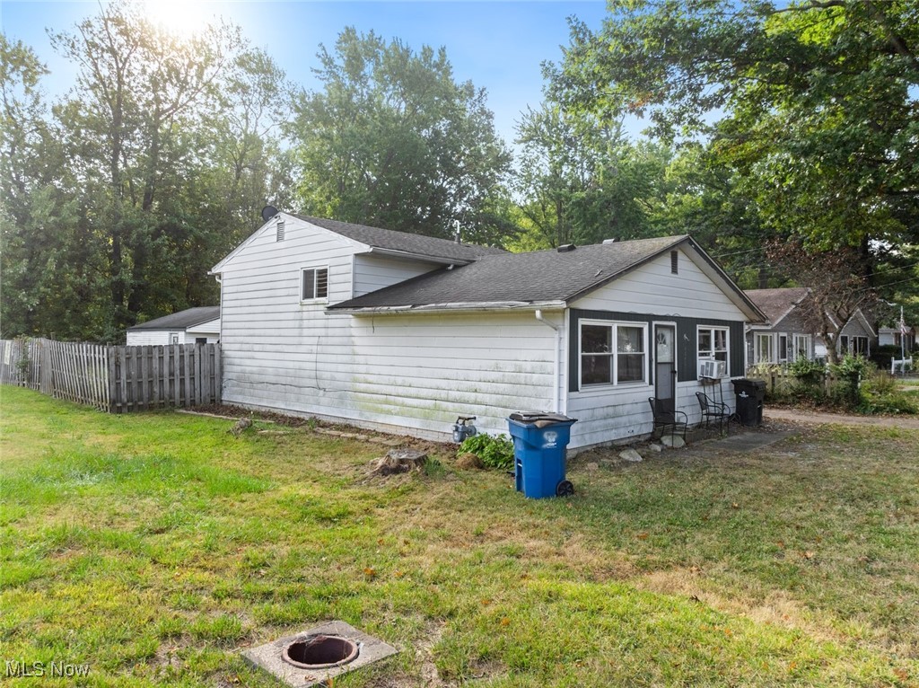 4875 Lear Nagle Road North Ridgeville, OH 44039 - Photo 5 of 16