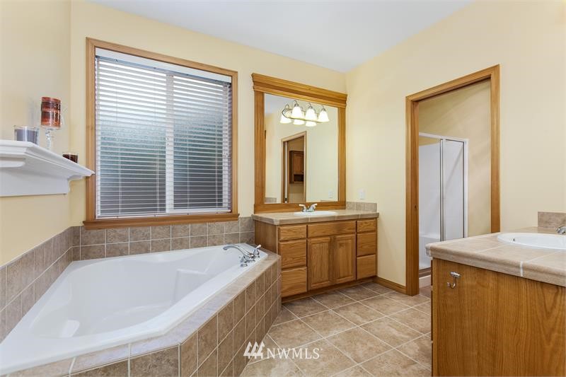 17420 5th Place West Bothell, WA 98012 - Photo 17 of 25