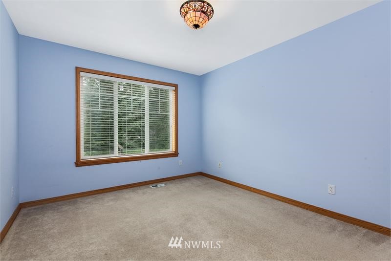 17420 5th Place West Bothell, WA 98012 - Photo 20 of 25
