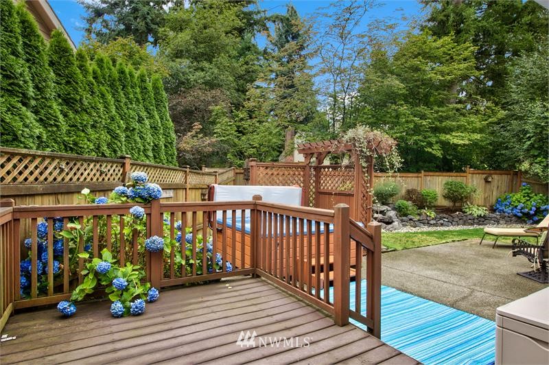 17420 5th Place West Bothell, WA 98012 - Photo 22 of 25