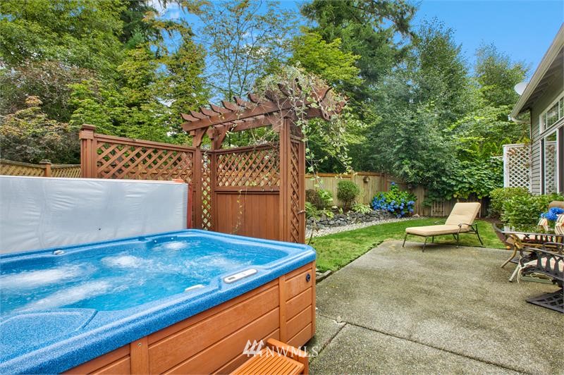 17420 5th Place West Bothell, WA 98012 - Photo 23 of 25