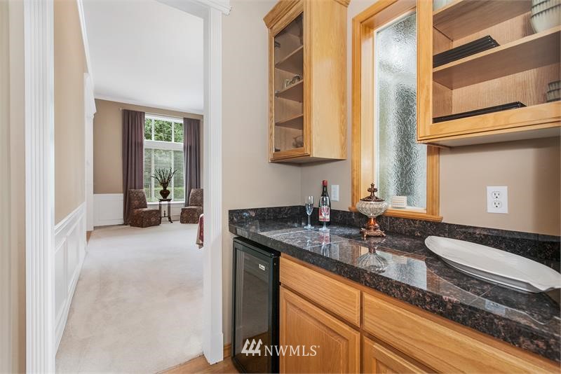 17420 5th Place West Bothell, WA 98012 - Photo 8 of 25