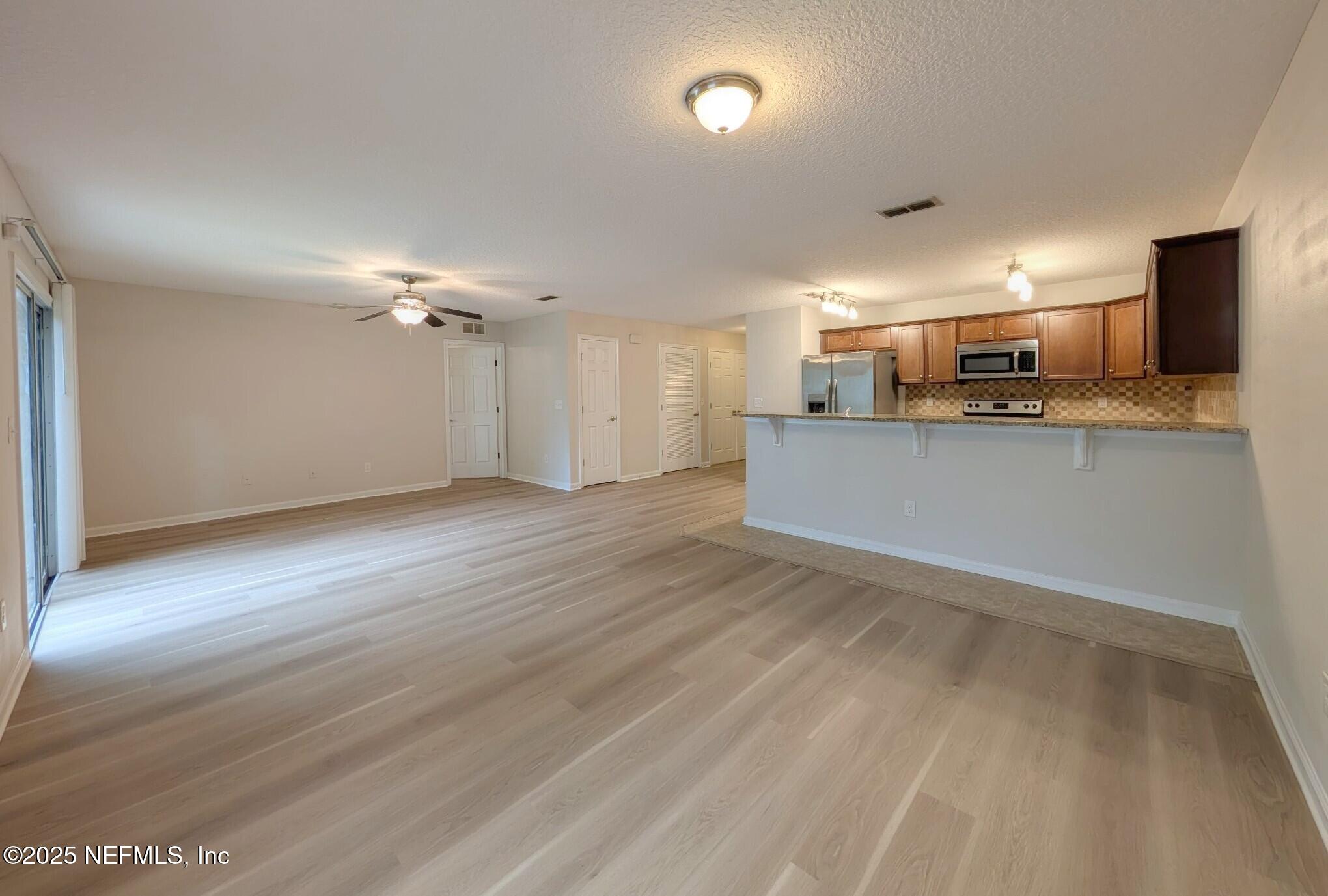 13702 Cheyne Road Jacksonville, FL 32224 - Photo 4 of 24 10