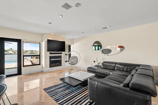 $10,000 | 1005 Bel Air Drive, Highland Beach, FL 33487