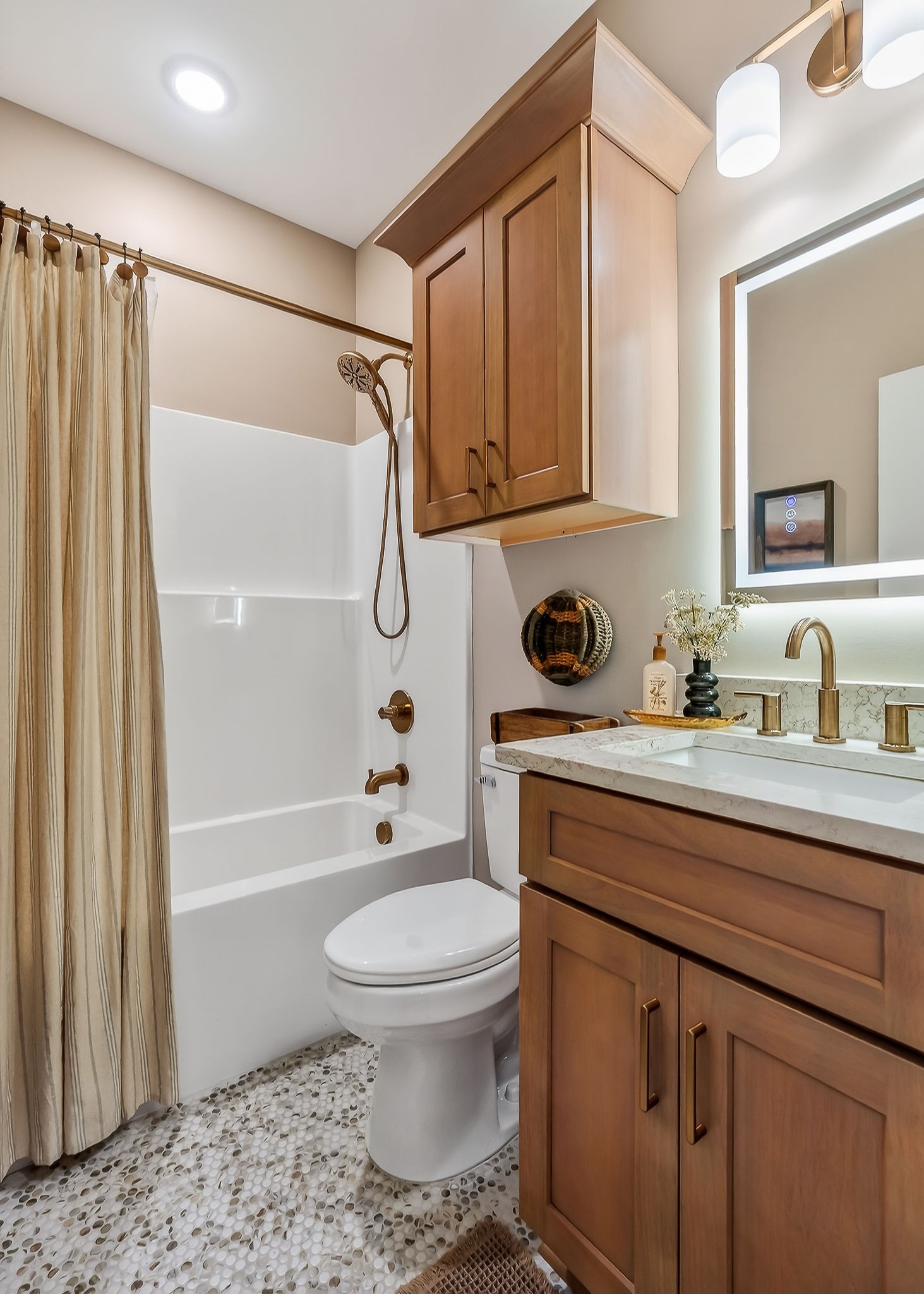 1073 Arch Cope Road Morrison, TN 37357 - Photo 25 of 42 a bathroom with a sink a toilet and shower