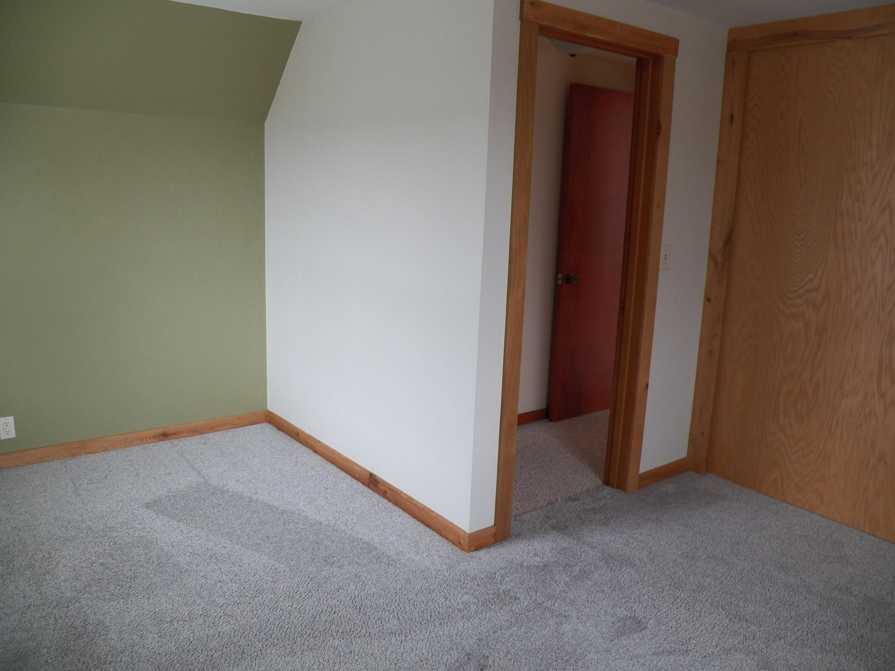 3606 Division Street Manitowoc, WI 54220 - Photo 21 of 45 BR 2 View 2