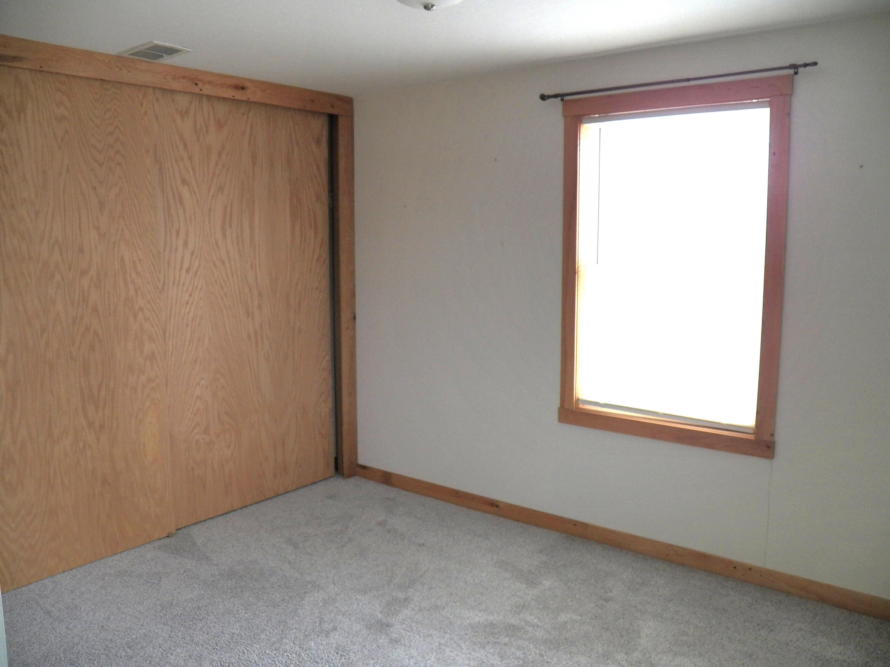 3606 Division Street Manitowoc, WI 54220 - Photo 22 of 45 BR 2 View 3