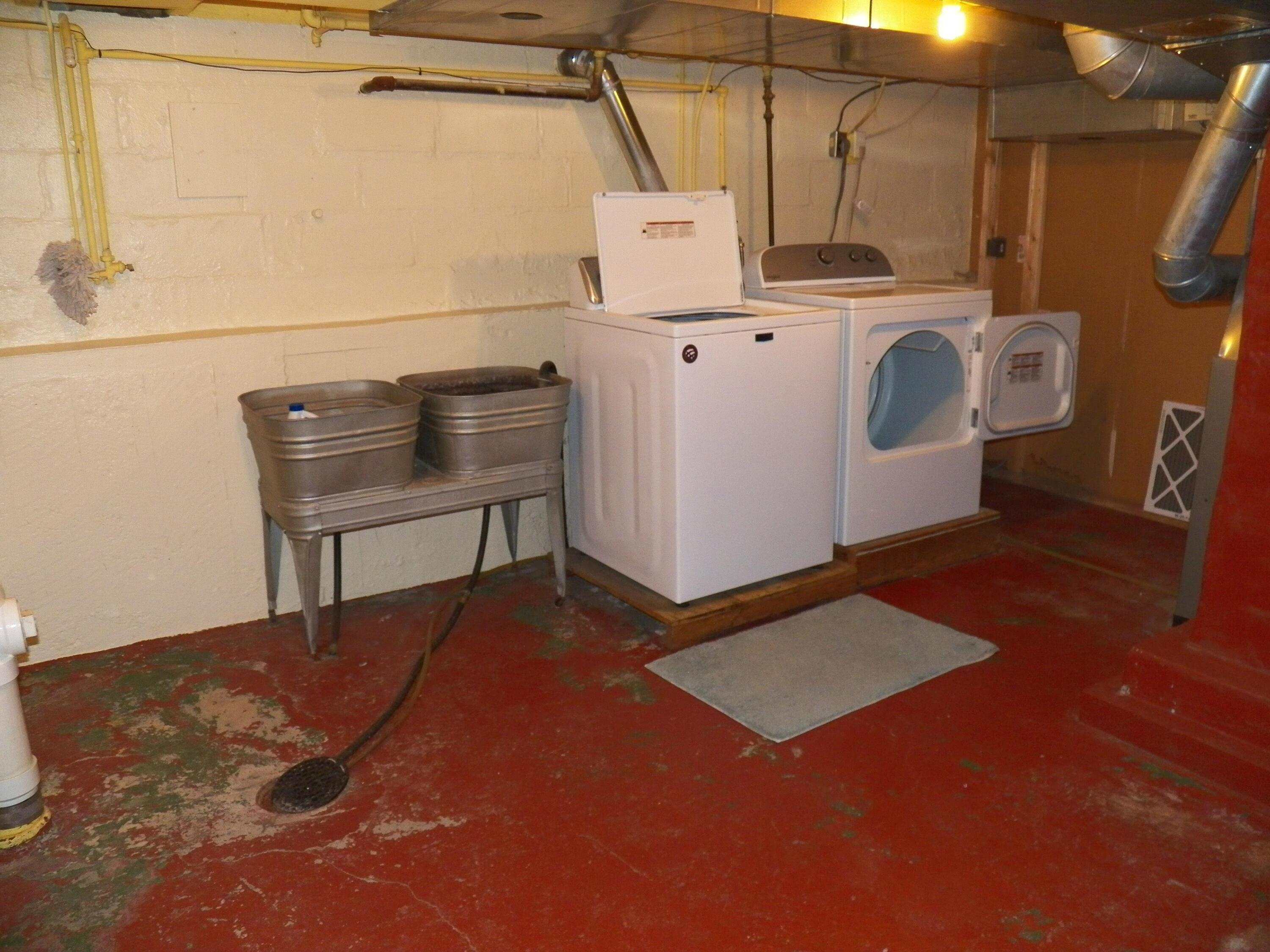 3606 Division Street Manitowoc, WI 54220 - Photo 27 of 45 Utililty Area