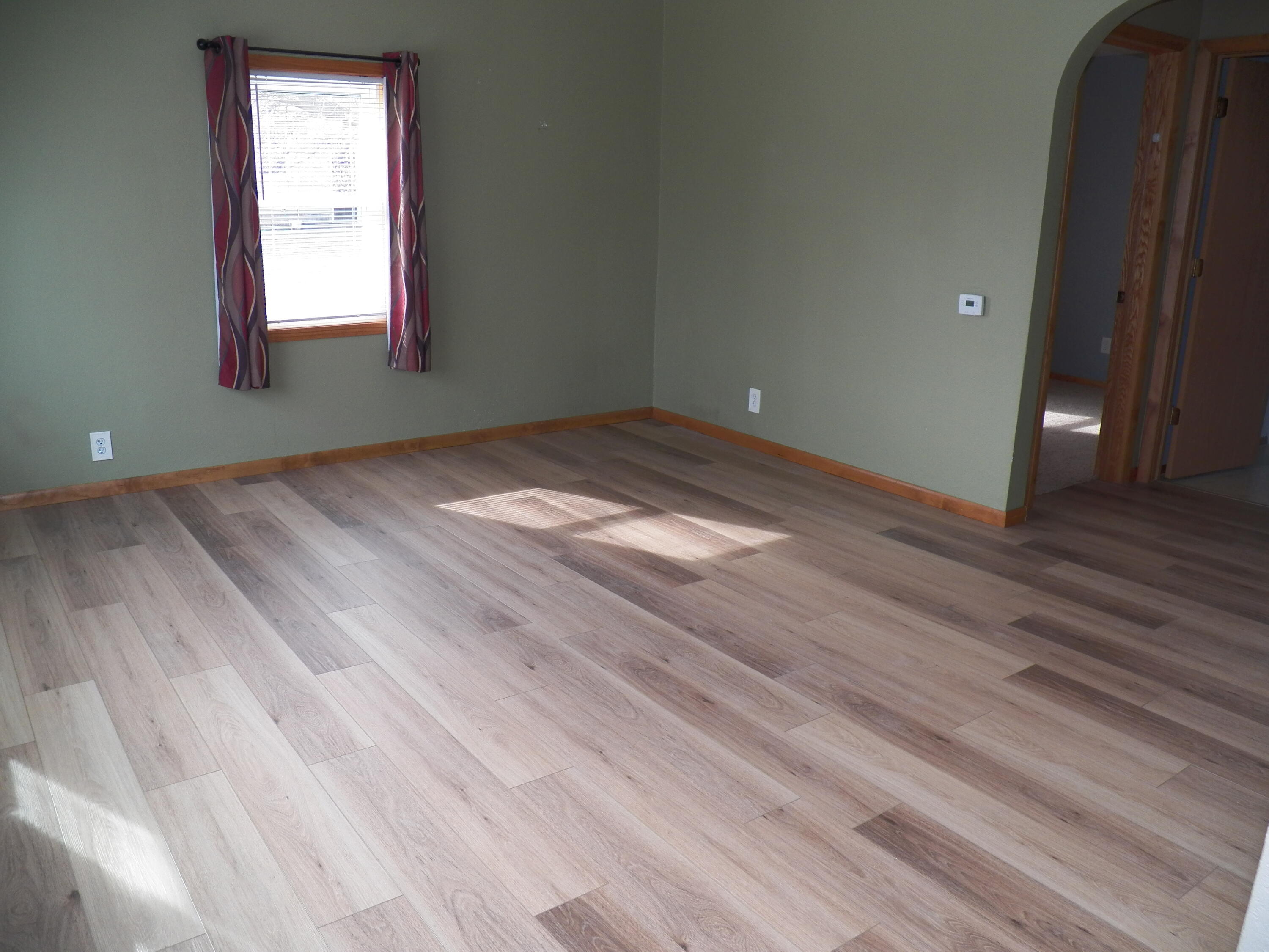 3606 Division Street Manitowoc, WI 54220 - Photo 3 of 45 Living Rm View 1