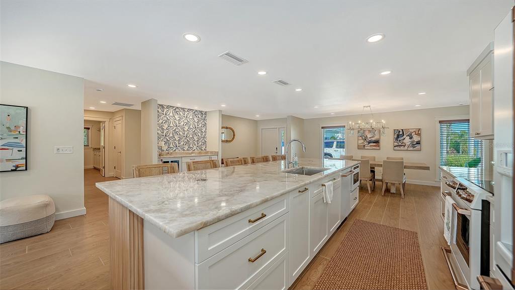 690 Old Compass Road Longboat Key, FL 34228 - Photo 20 of 69