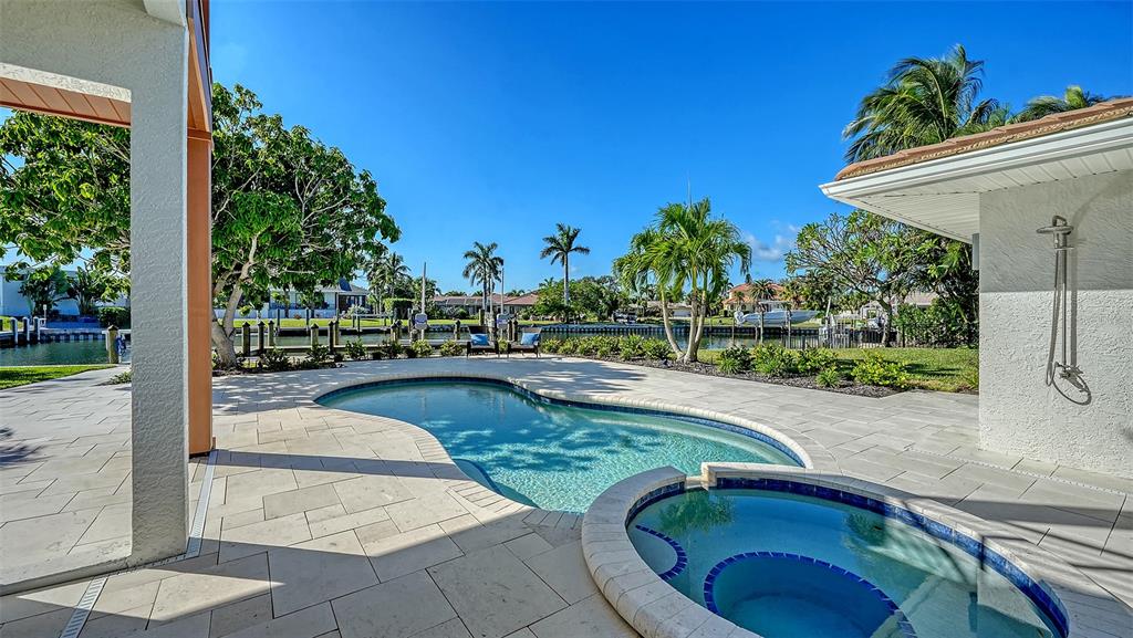 690 Old Compass Road Longboat Key, FL 34228 - Photo 50 of 69