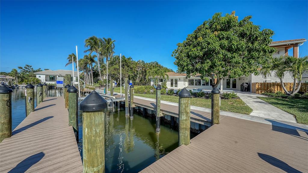 690 Old Compass Road Longboat Key, FL 34228 - Photo 67 of 69