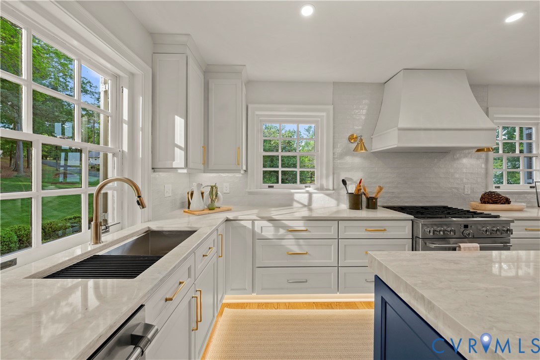 10430 Cherokee Road Richmond, VA 23235 - Photo 12 of 81