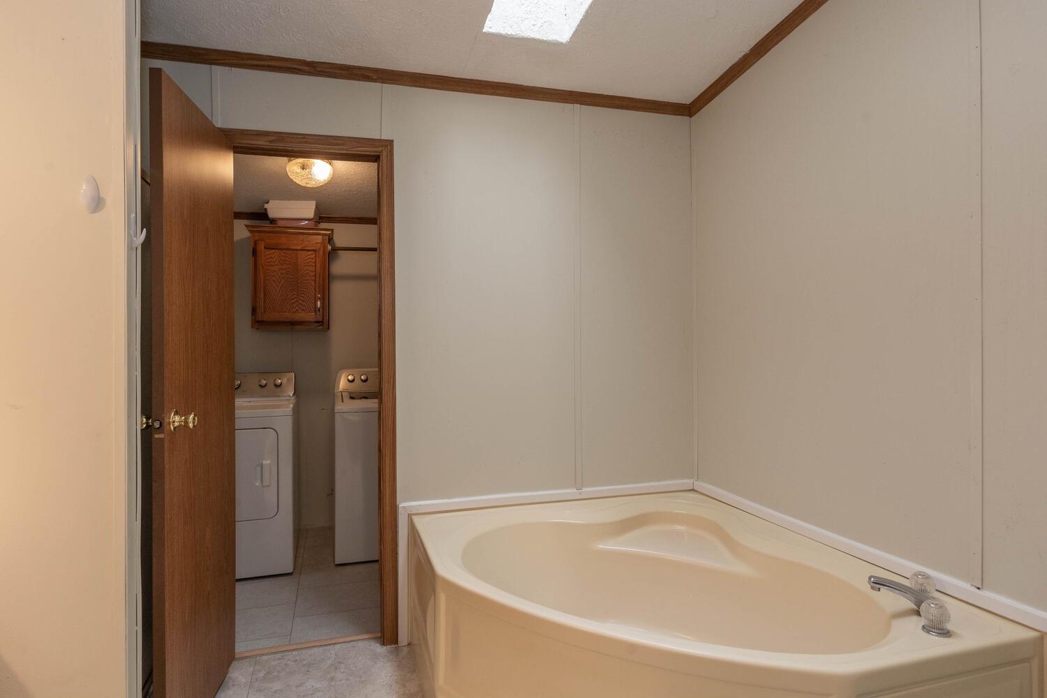 588 East Miller Road Bloomfield, IN 47424 - Photo 17 of 29 Gallery Image 17