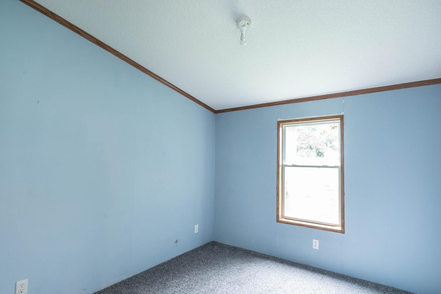 588 East Miller Road Bloomfield, IN 47424 - Photo 19 of 29 Gallery Image 19
