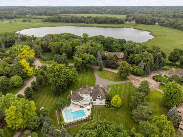 $1,695,000 | 2255 French Creek Circle, Wayzata, MN 55391