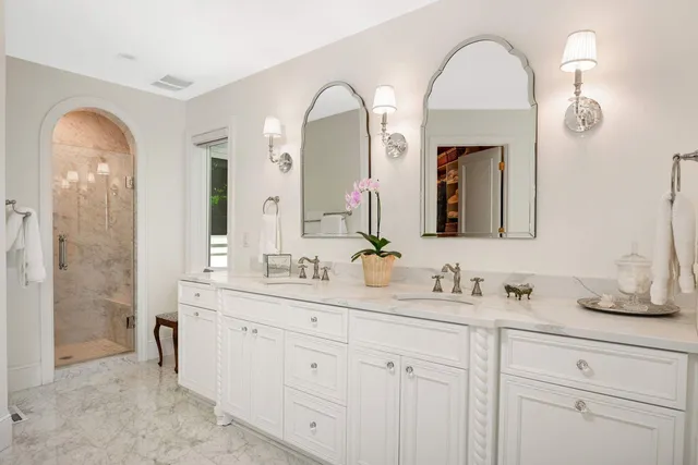 $1,695,000 | 2255 French Creek Circle, Wayzata, MN 55391