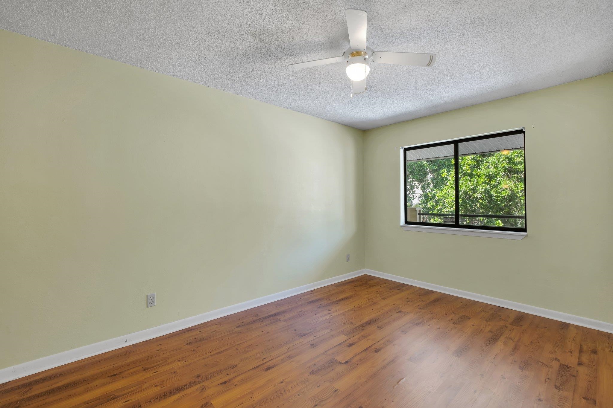 403 Hayden Road, Unit 205 Tallahassee, FL 32304 - Photo 8 of 17 Gallery Image 8