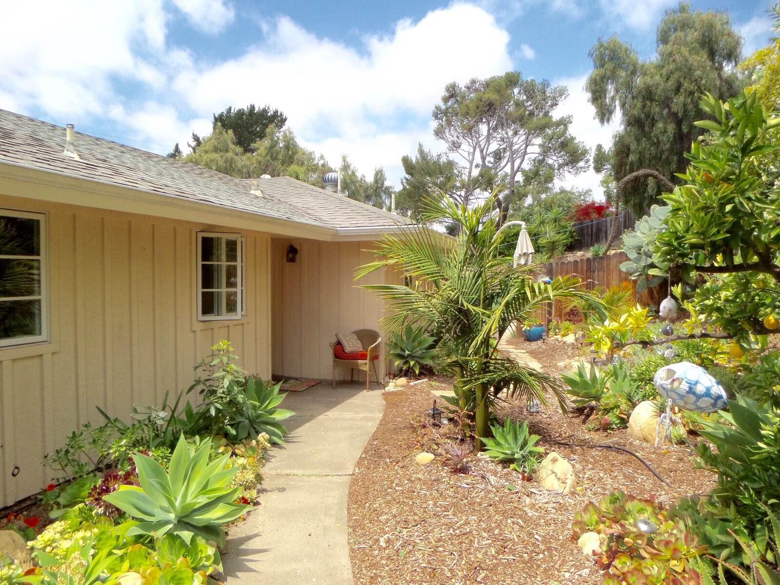 3918 Foothill Road Santa Barbara, CA 93110 - Photo 2 of 21 Entry Pathway