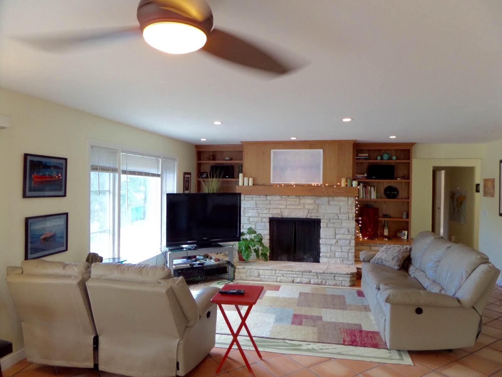 3918 Foothill Road Santa Barbara, CA 93110 - Photo 7 of 21 Living Area
