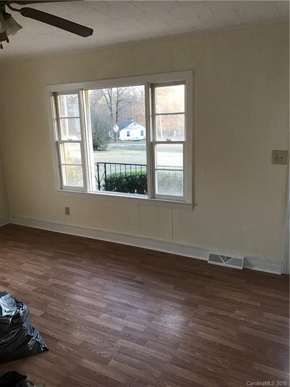 947 Alexis Lucia Road, Unit L Alexis, NC 28006 - Photo 2 of 9 Gallery Image 2
