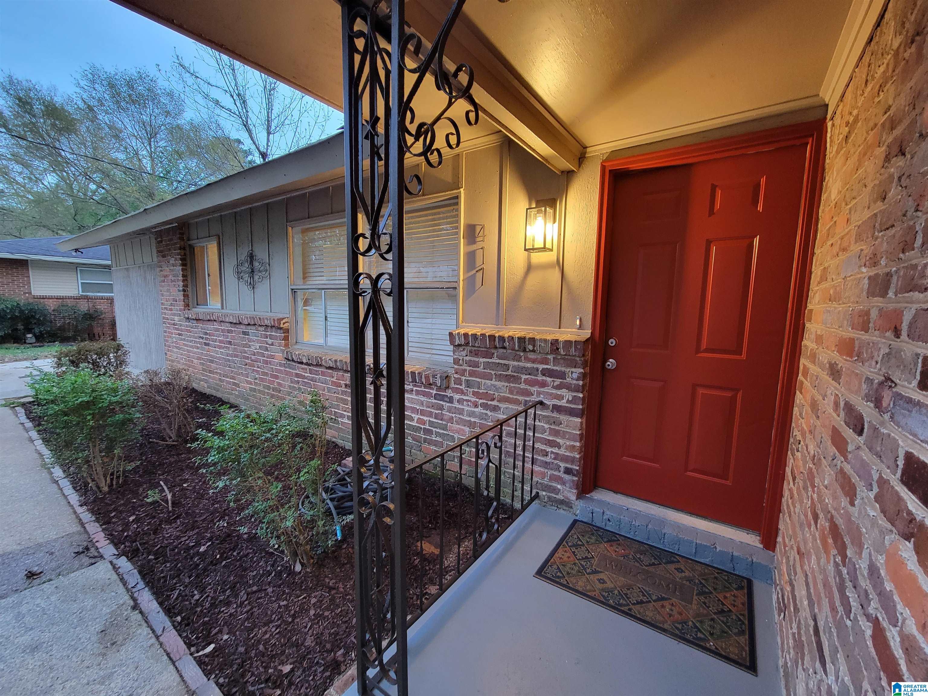 417 16th Avenue Northwest Center Point, AL 35215 - Photo 2 of 65