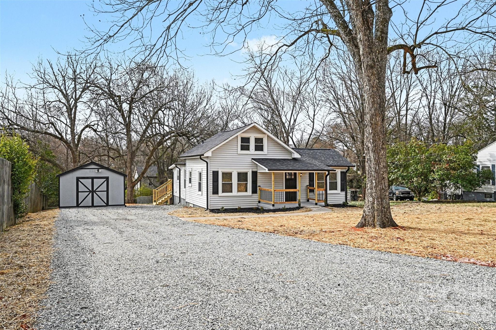 1010 Kentucky Street Kannapolis, NC 28083 - Photo 2 of 27