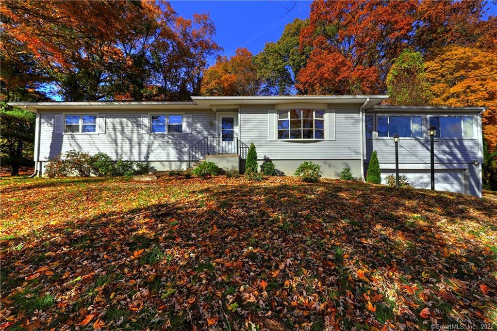 540 Howellton Road Orange, CT 06477 - Photo 1 of 1