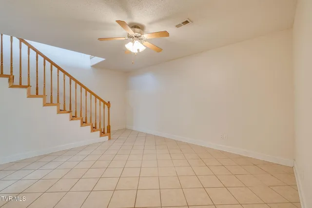 $499,999 | 27 Preakness Way, Telford, TN 37690