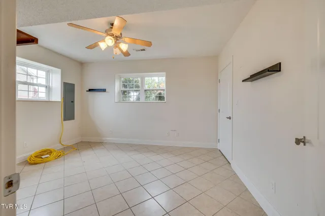 $499,999 | 27 Preakness Way, Telford, TN 37690