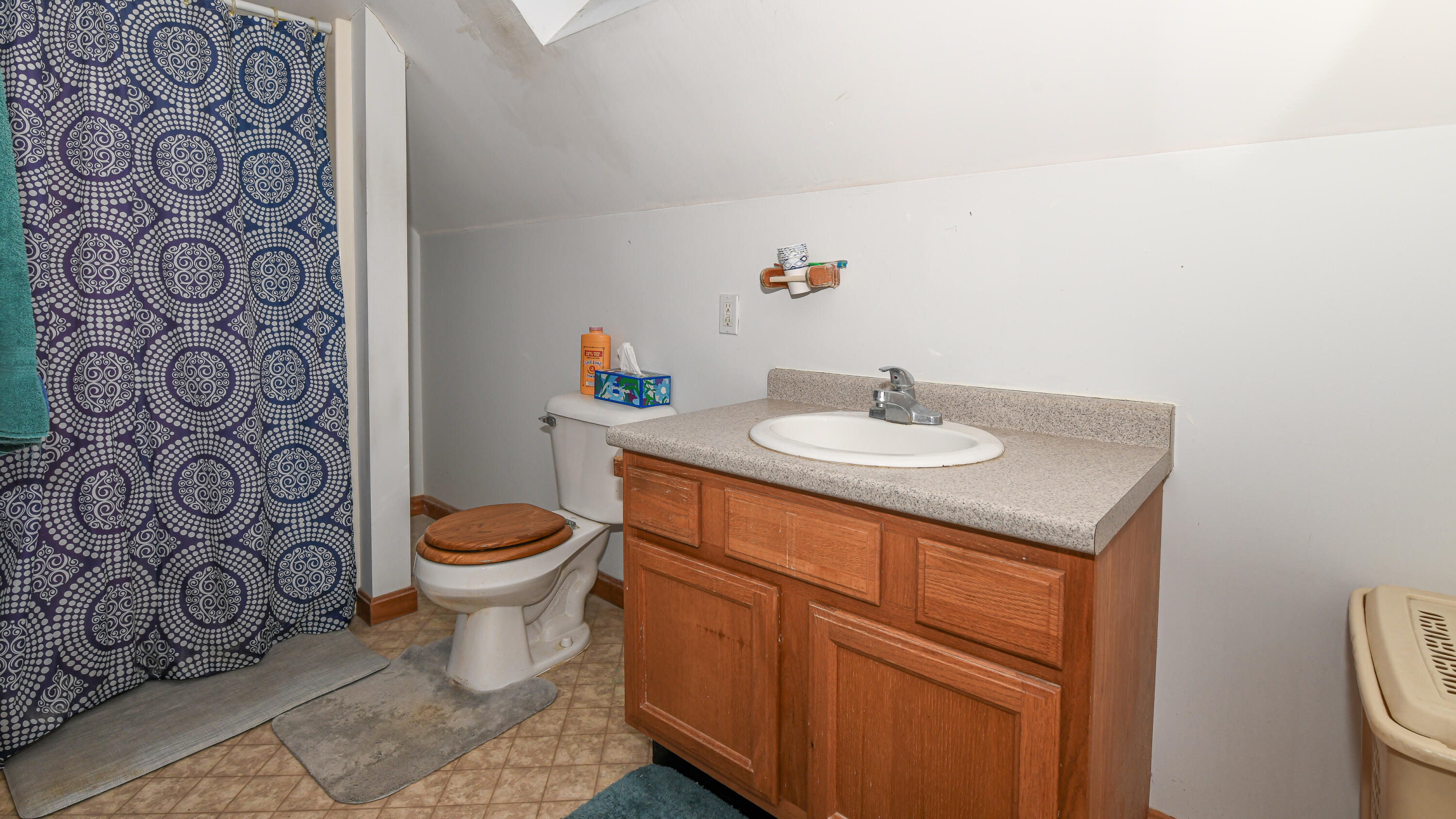 22 Fire Ln 14 Raymond, ME 04071 - Photo 34 of 46 2nd fl BR with Private Bath