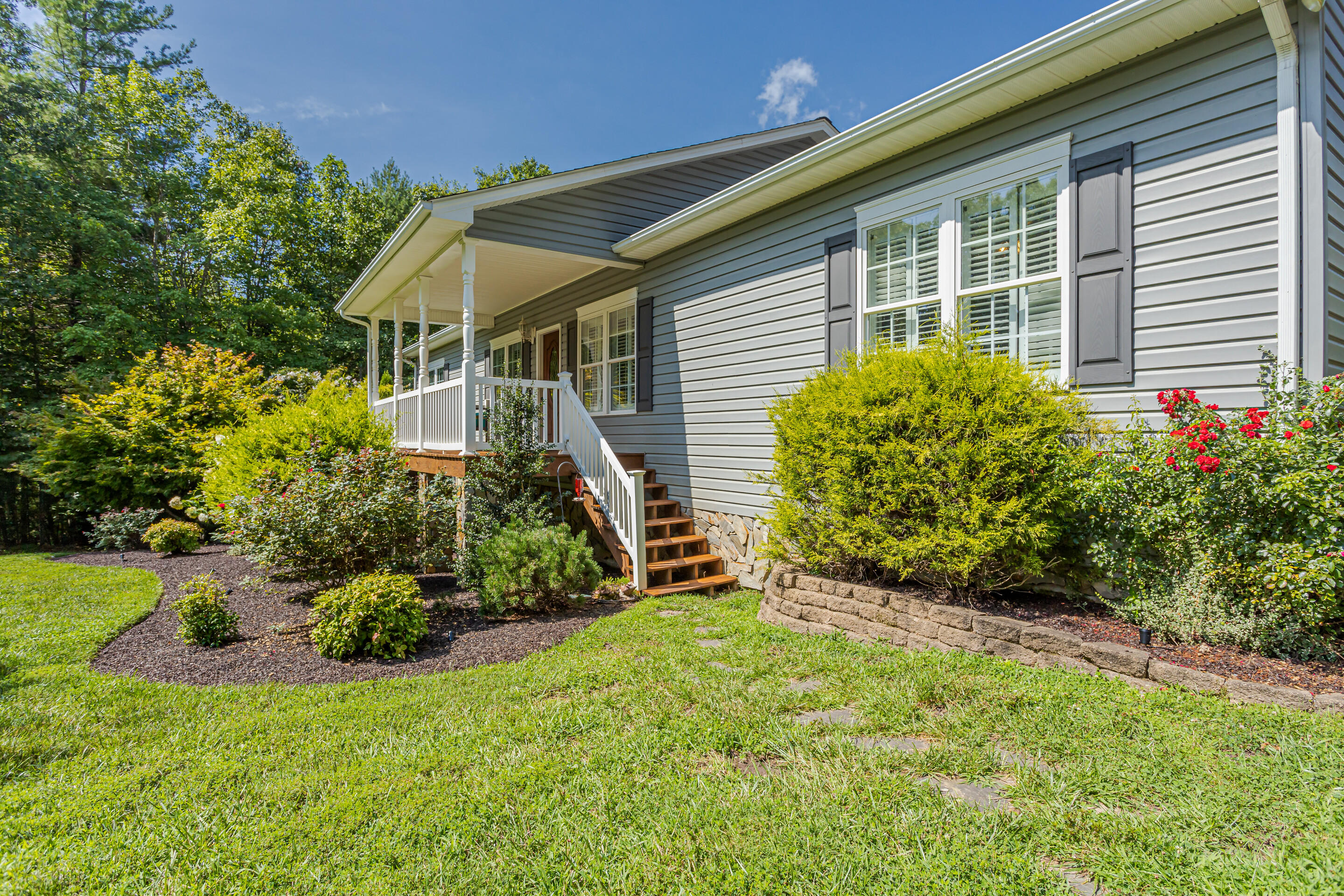 2435 Hopkins Road Rocky Mount, VA 24151 - Photo 3 of 61 05_2435_Hopkins_Rd05_mls