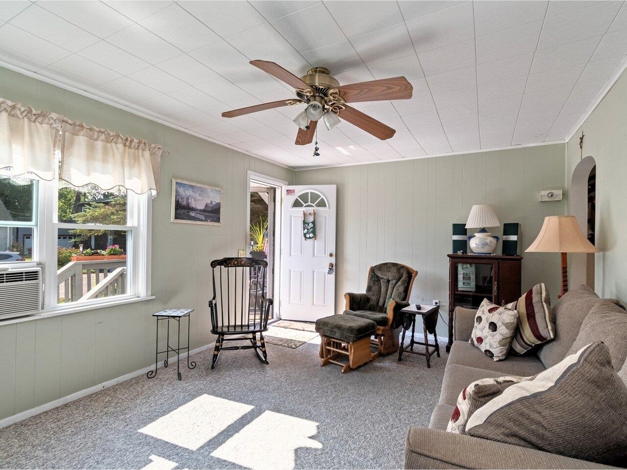 76 Woodbury Road Burlington, VT 05408 - Photo 14 of 40