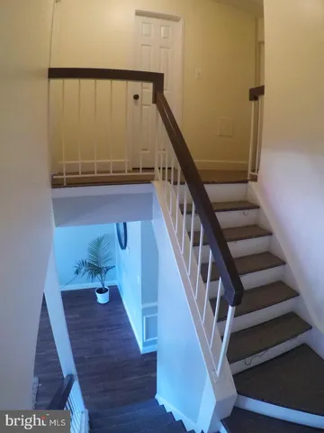 $2,650 | 8702 Village Green Court, Alexandria, VA 22309