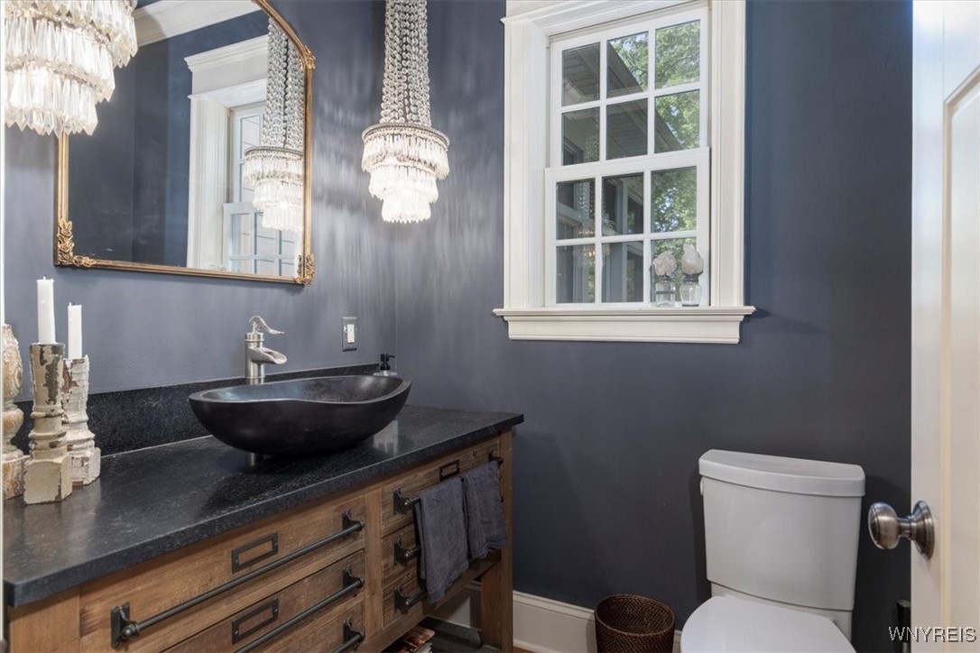 21 Creekview Court East Aurora, NY 14052 - Photo 14 of 50