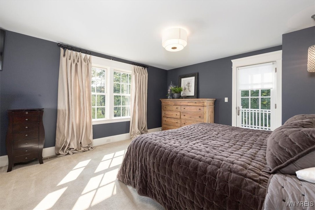 21 Creekview Court East Aurora, NY 14052 - Photo 17 of 50