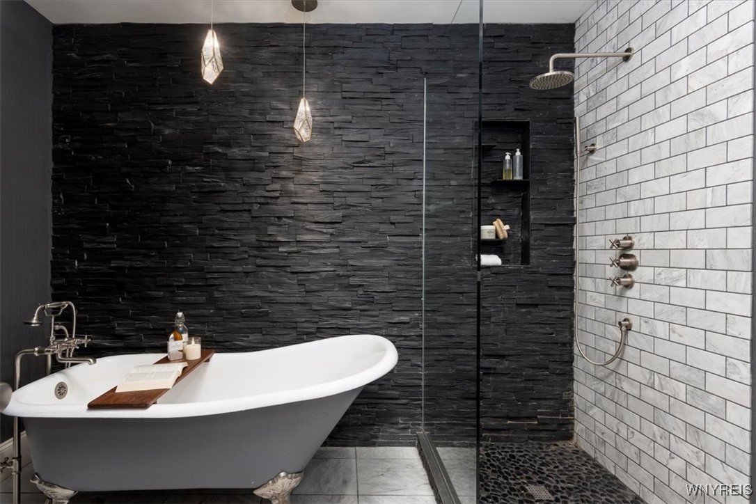 21 Creekview Court East Aurora, NY 14052 - Photo 25 of 50