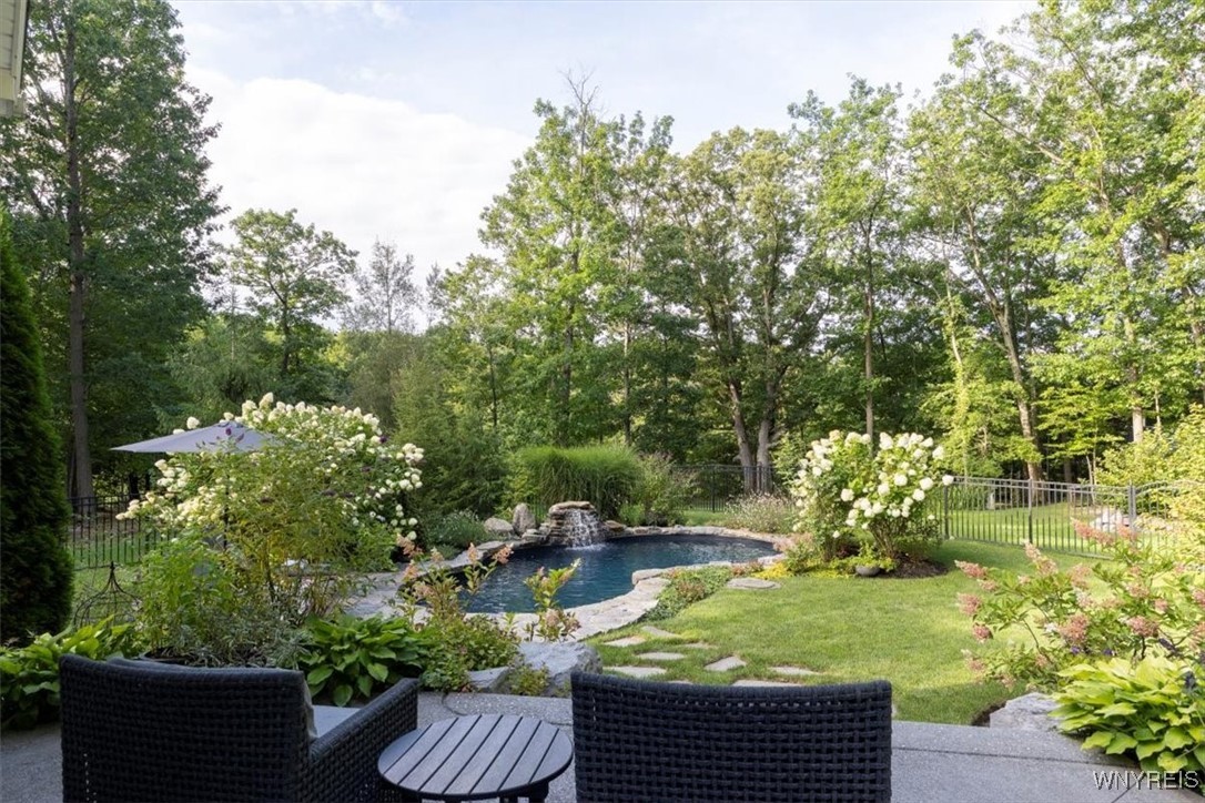 21 Creekview Court East Aurora, NY 14052 - Photo 37 of 50