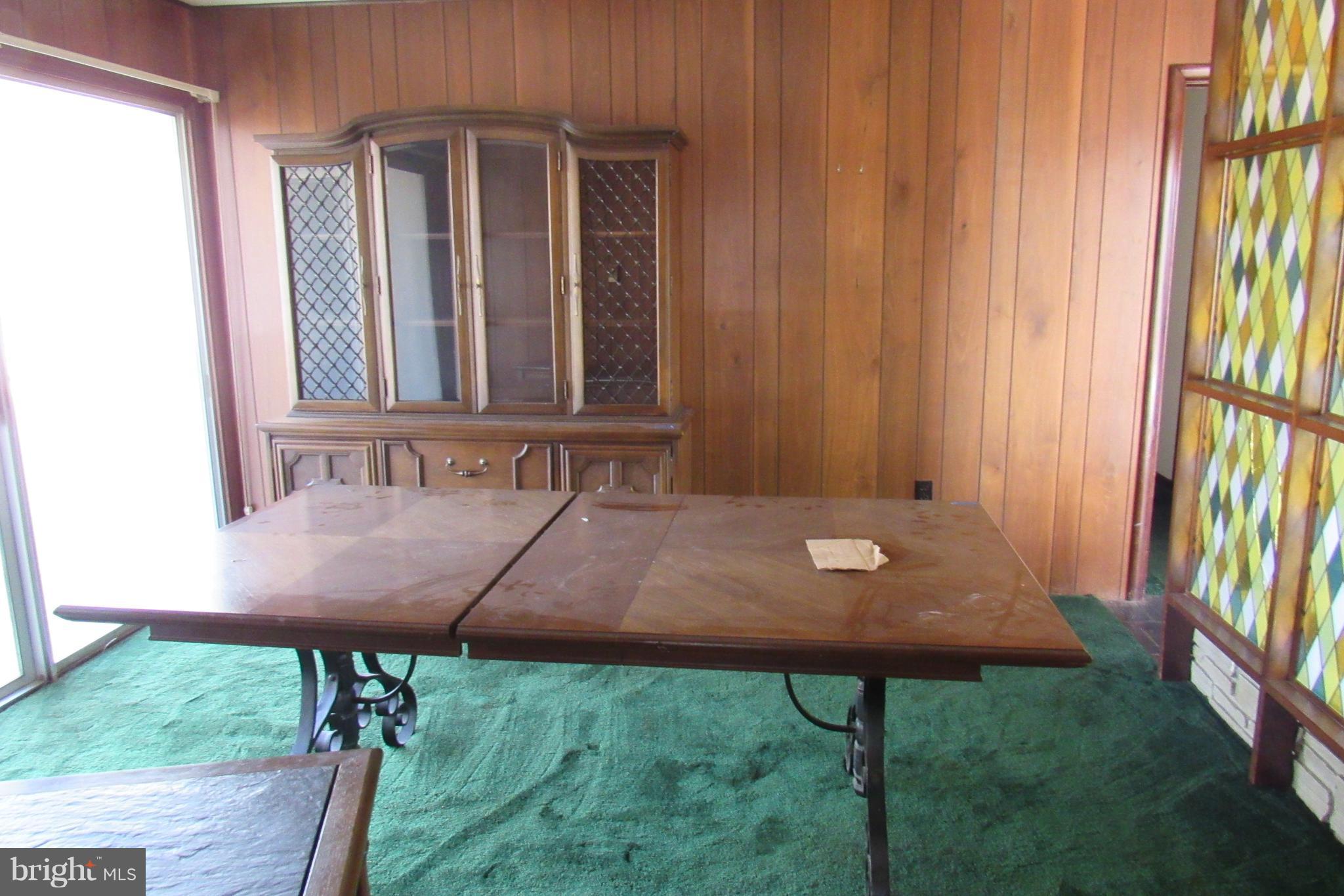 298 Grove Heights Road Berkeley Springs, WV 25411 - Photo 15 of 27 Dining Room