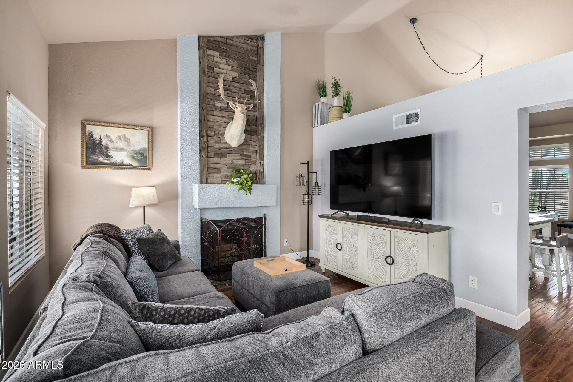 2656 North Ricardo Mesa, AZ 85215 - Photo 4 of 24 Living Area